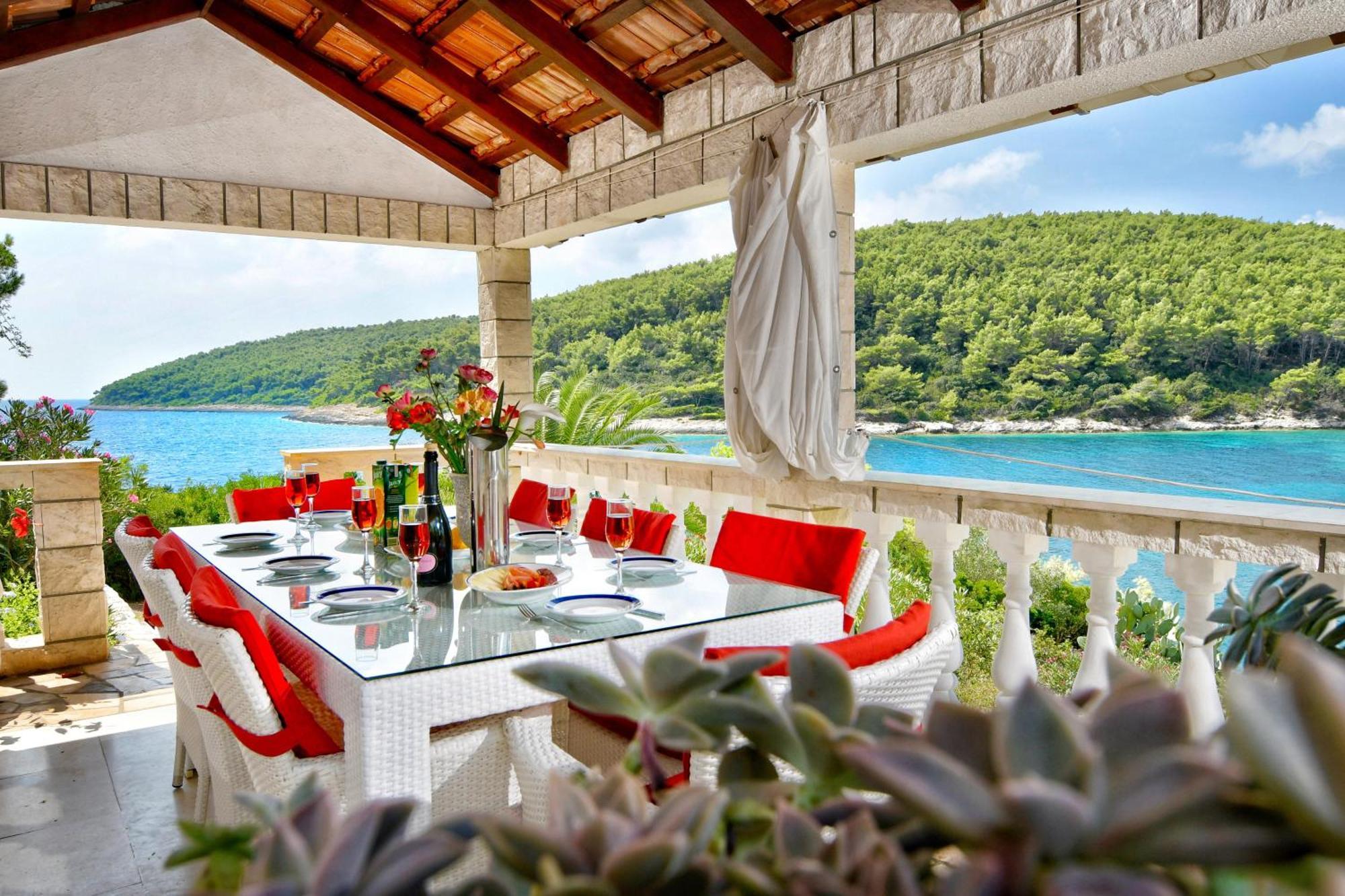 Waterfront Villa With Pool Vela Luka Eksteriør bilde