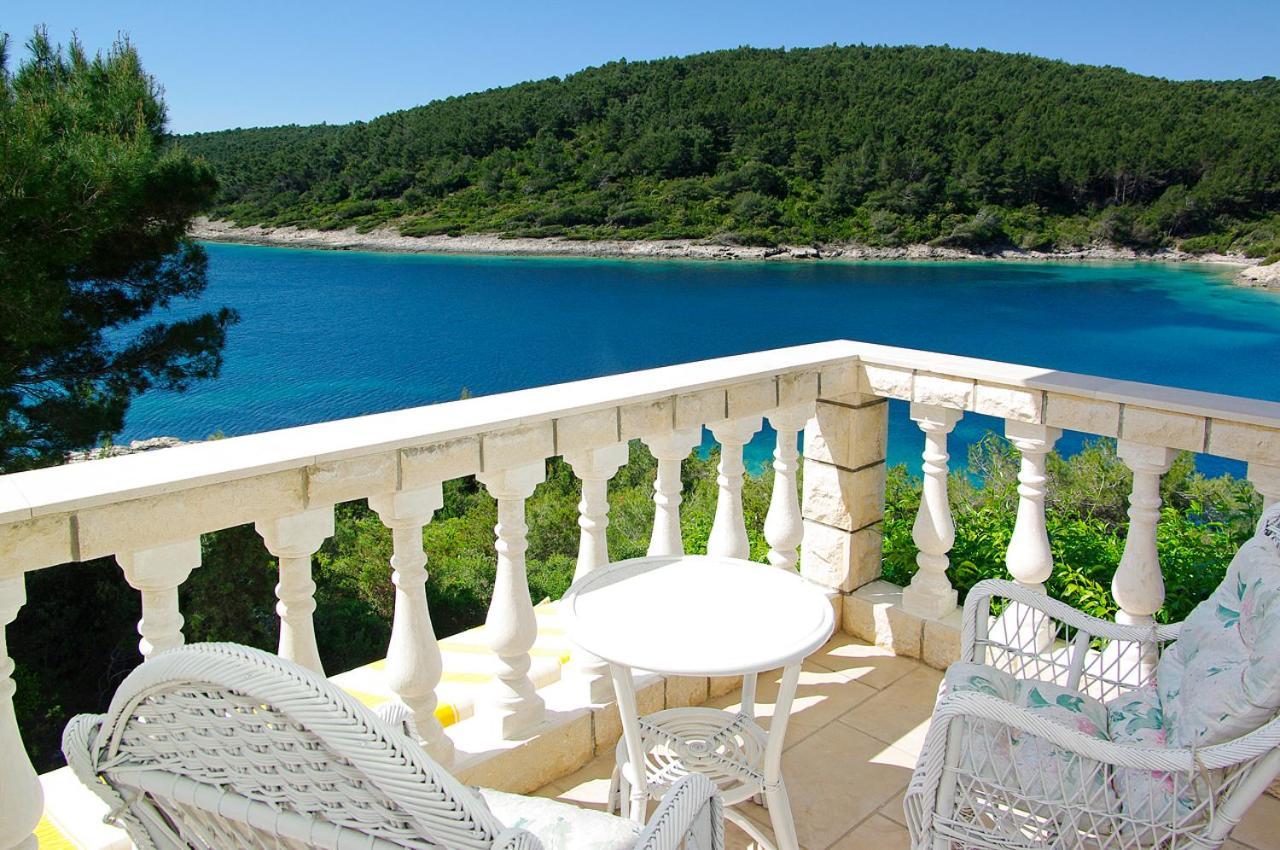 Waterfront Villa With Pool Vela Luka Eksteriør bilde