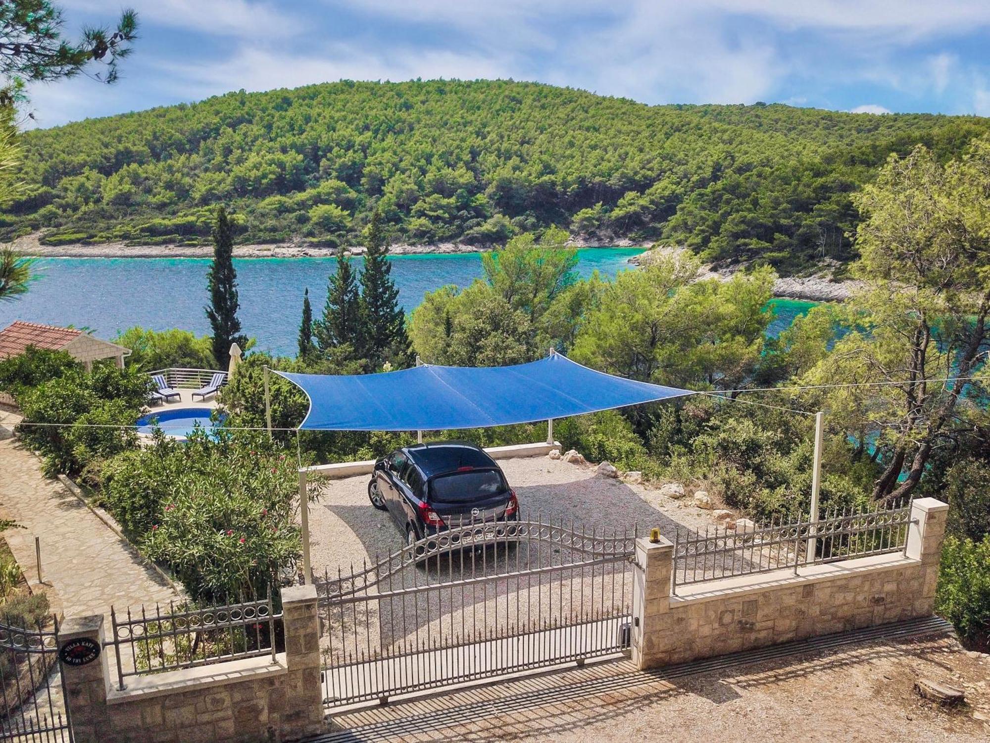 Waterfront Villa With Pool Vela Luka Eksteriør bilde