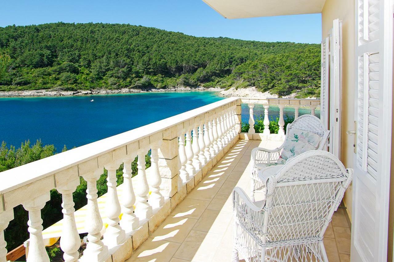 Waterfront Villa With Pool Vela Luka Eksteriør bilde